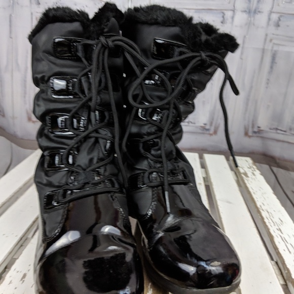 Khombu Shoes - SOLD boot shoes snow warm winter khombu 9 9M blac